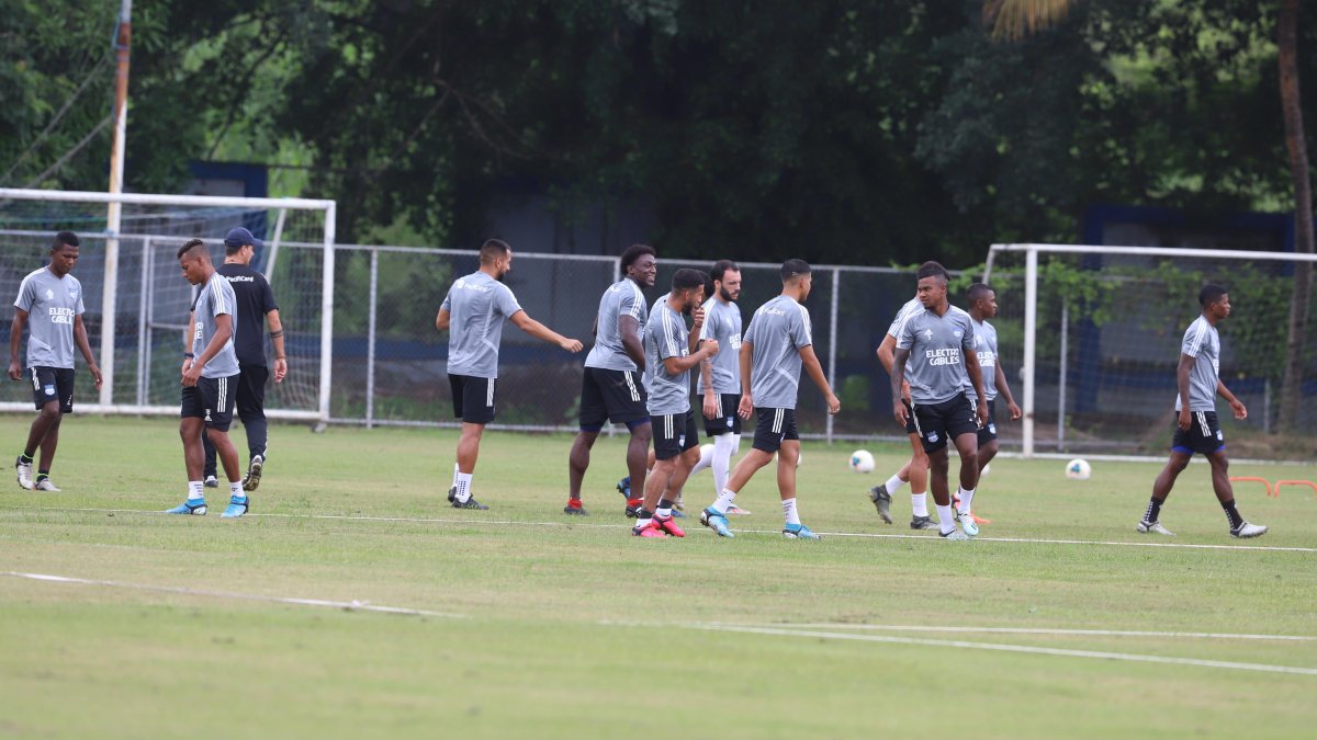 Los jugadores de Emelec ya están cerca de regresar a los entrenamientos en cancha.