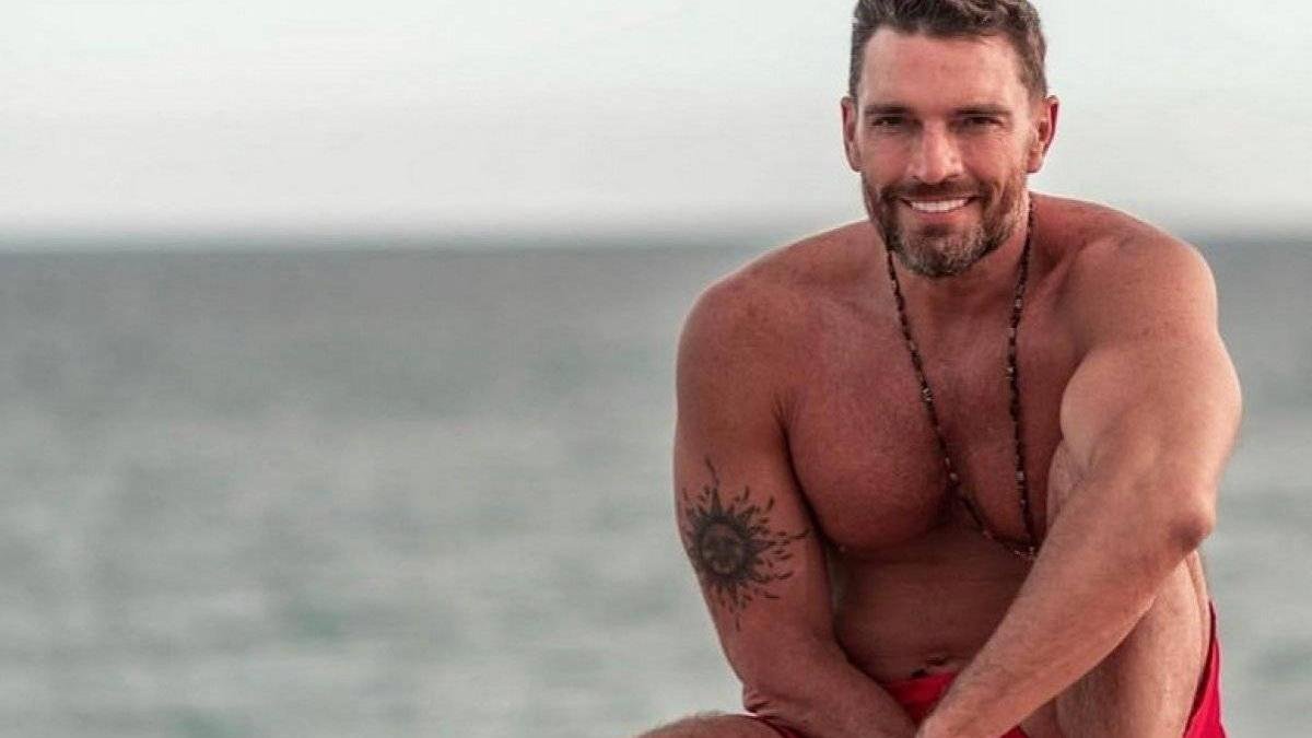 El actor es muy popular en Latinoamérica por sus múltiples producciones dramáticas.