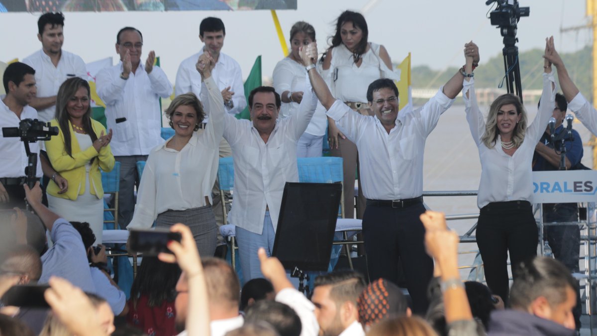 Al pie del río Guayas, el pasado 30 de agosto de 2018, Morales y otros candidatos a las elecciones de 2019 fueron presentados.