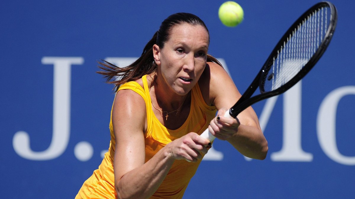 La tenista serbia Jelena Jankovic dejará su retiro de las canchas par participar en torneo benéfico organizado por Novak Djokovic.