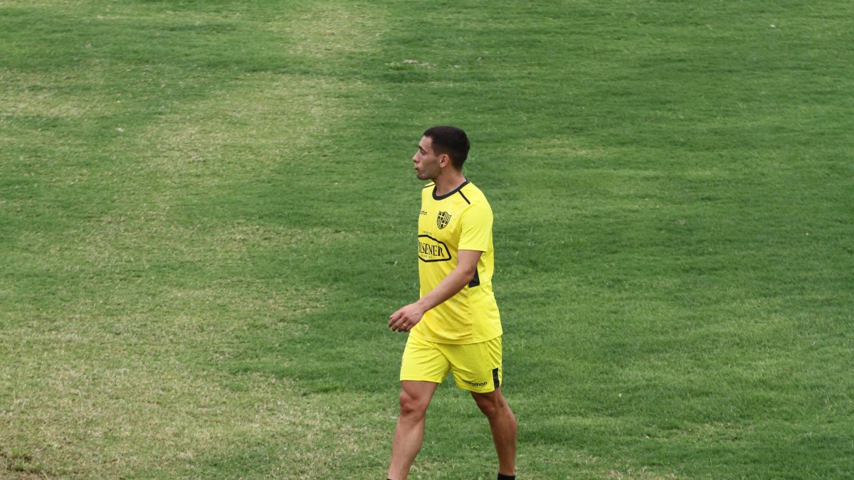 El futbolista argentino nacido en Tandil, Argentina llegó en esta temporada a Barcelona.