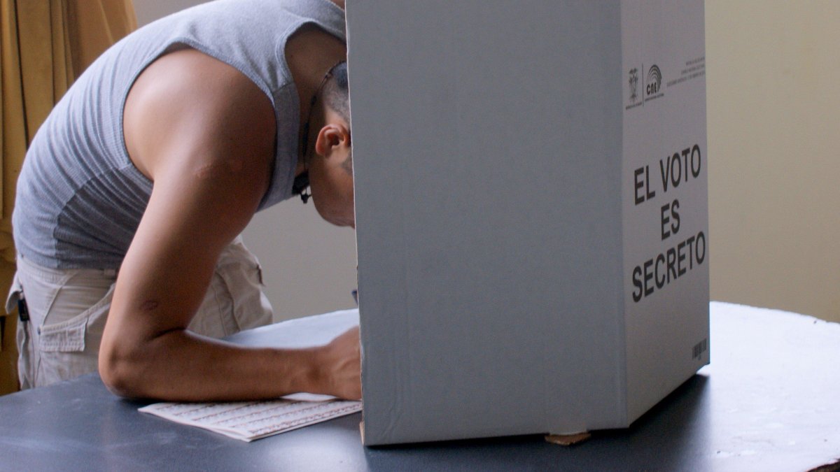 Pese a los cuestionamientos de los jueces electorales, el CNE continuará buscando los mecanismo para ajustar el calendario electoral.