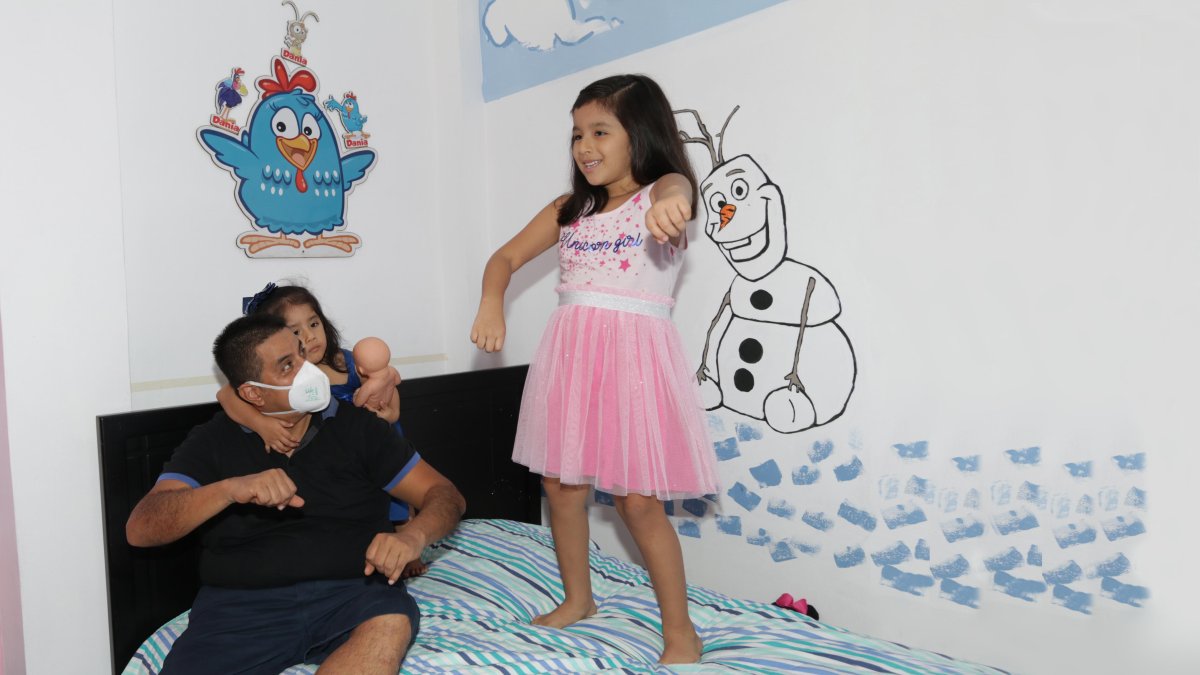 Escenas. EXPRESO recoge cuatro historias de padres, hoy que celebran su día.