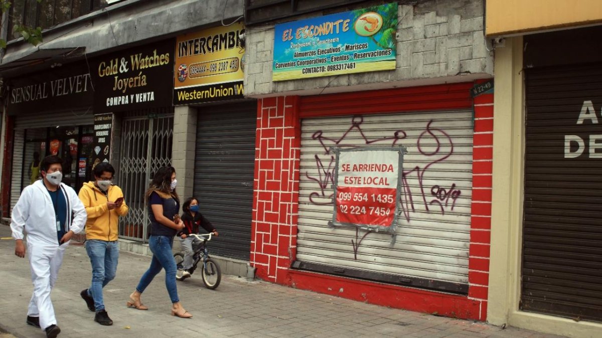 Cierres. En el centro-norte de Quito, locales comerciales de entretenimiento y vinculados al turismo han cerrado sus puertas tras no soportar el confinamiento de semanas anteriores.