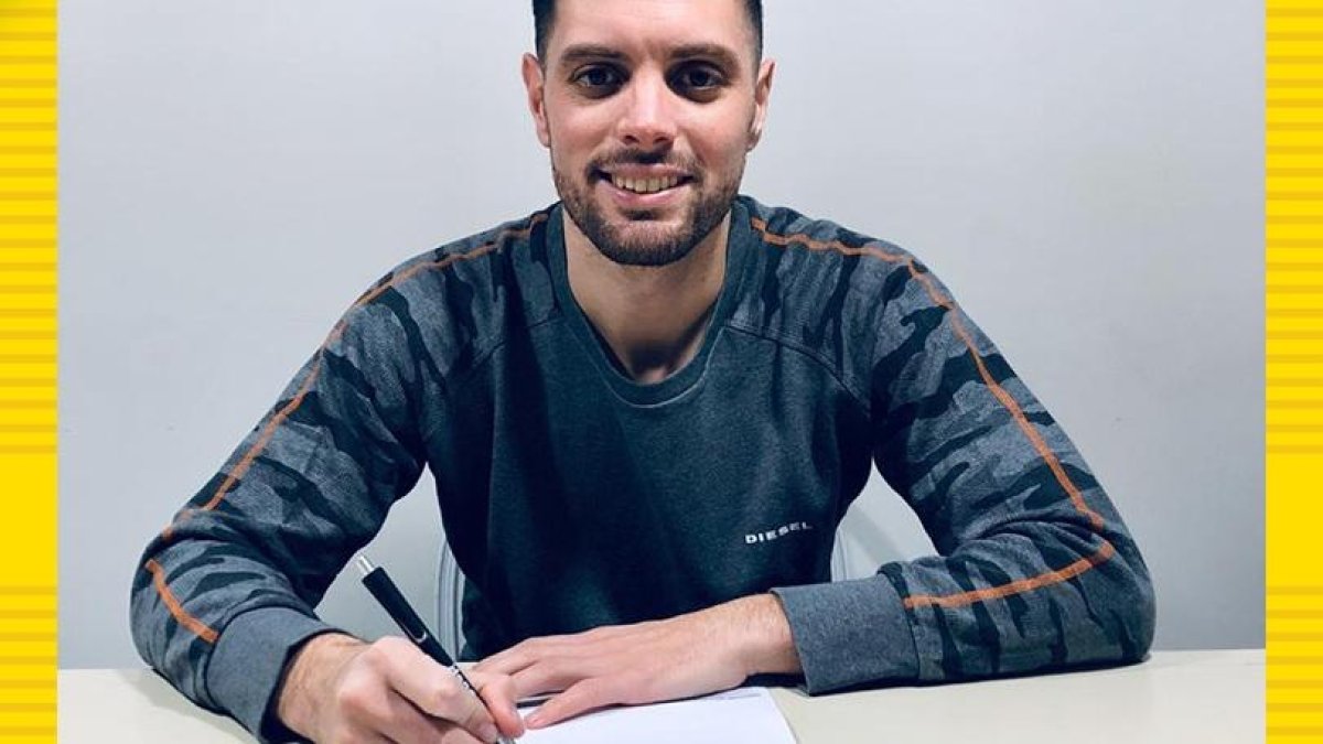 El zaguero argentino Leonel Galeano firmó contrato con Aucas. Tiene previsto llegar a Quito el jueves 2 de julio.