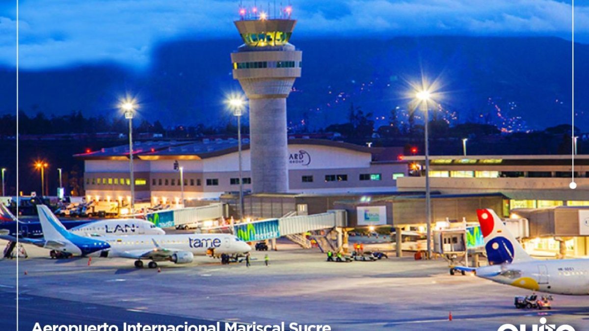 El aeropuerto internacional Mariscal Sucre al momento mantiene su capacidad de trabajo al 30% dispuesto por el COE Nacional