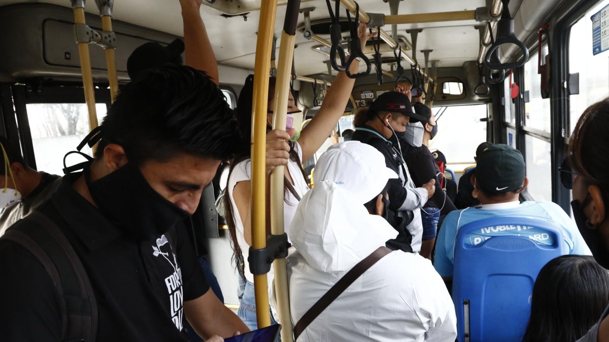 Una unidad de la metrovía, luego de la socialización de las medidas de bioseguridad.