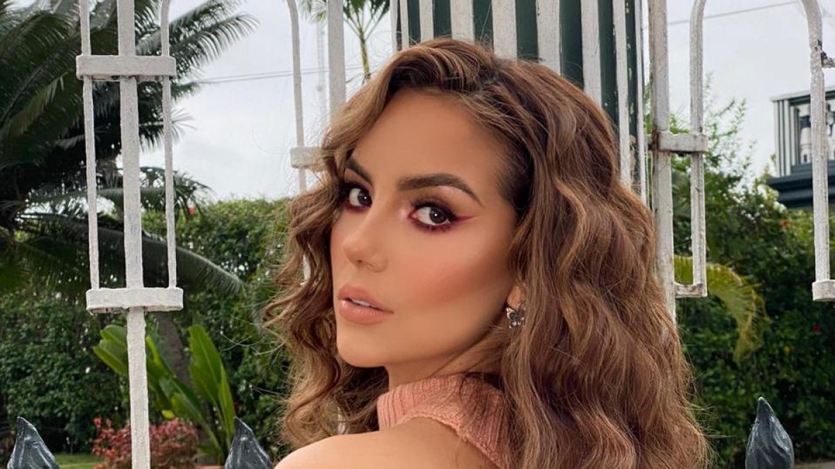 Nicole tiene 19 años y nació en Machala.