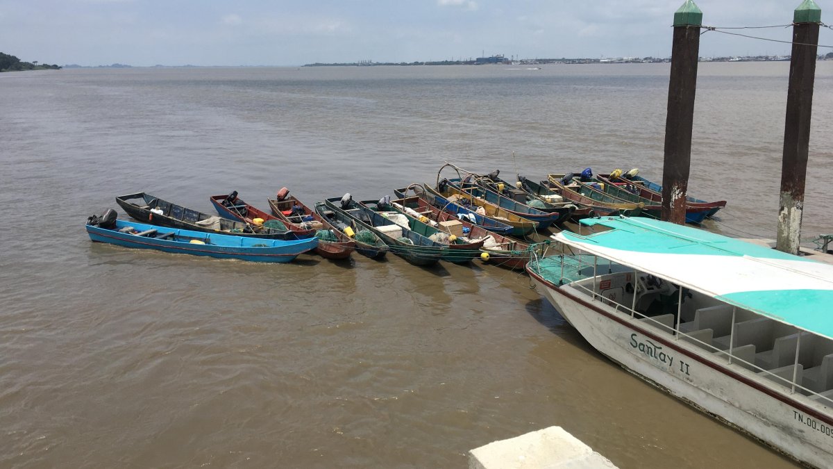 Los moradores de la isla se dedican, en su mayoría, a la pesca.