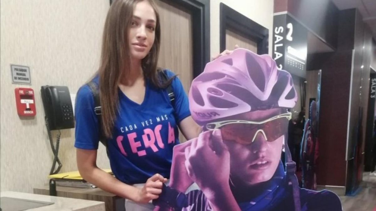 Ana María Torres, triatleta cuencana que deja en alto el nombre del país.