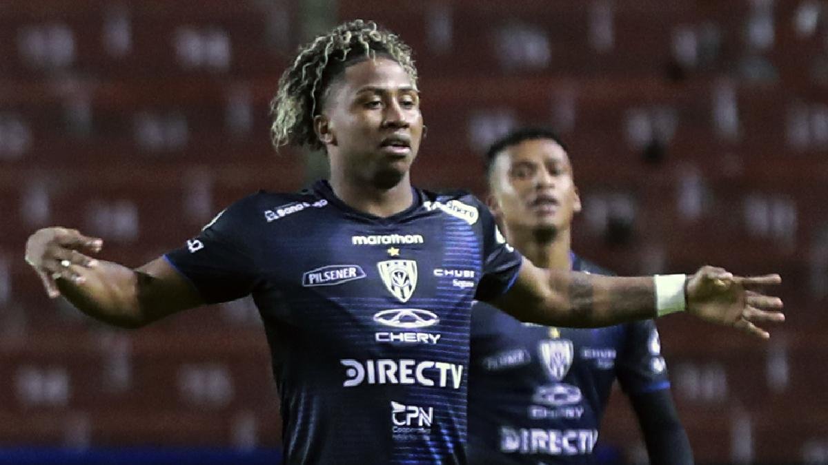 Ángelo Preciado está consolidándose en Independiente del Valle. Ante Flamengo anotó un golazo.