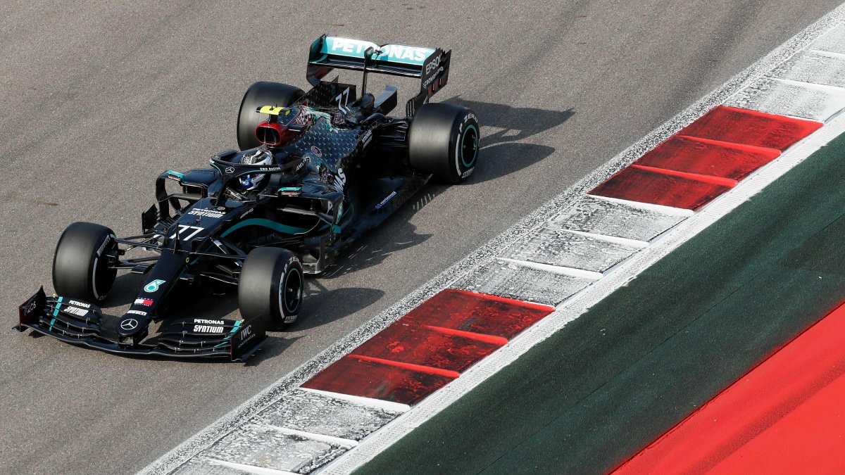 Valtteri Bottas obtuvo el mejor crono del día (1 minuto, 33 segundos, 519 milésimas).