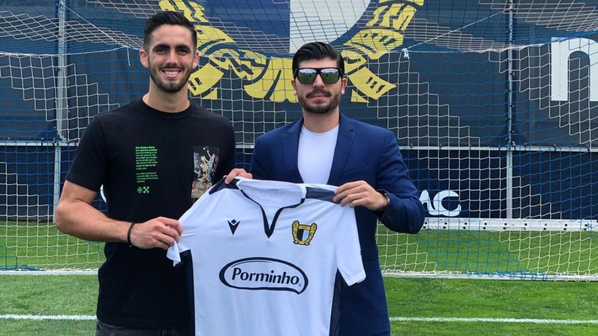 El delantero ecuatoriano jugó sus primeros minutos en el fútbol portugués.