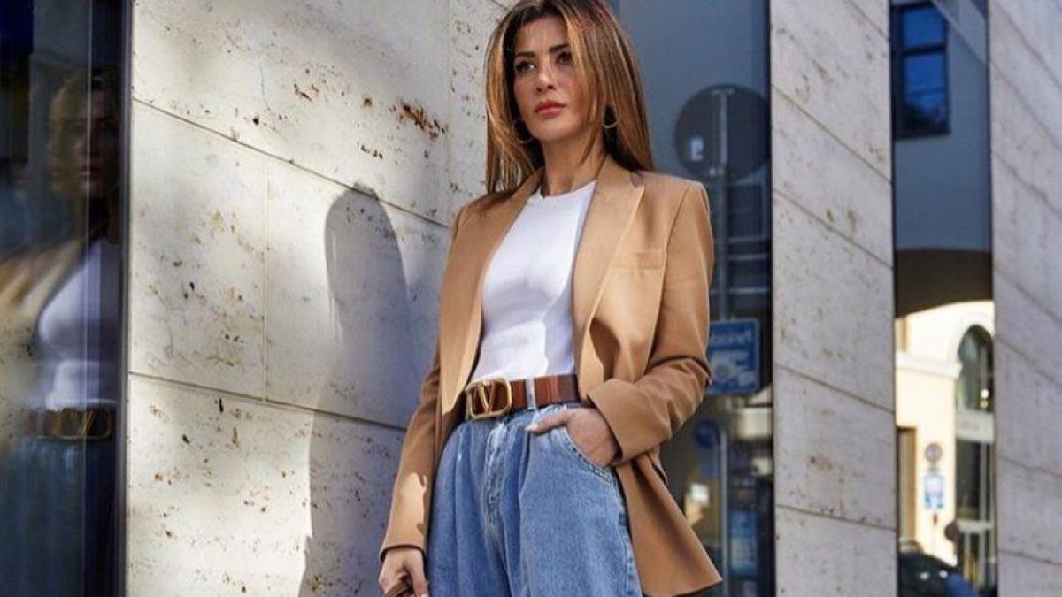 Este pantalón es ideal para delgadas ya que otorga volumen,