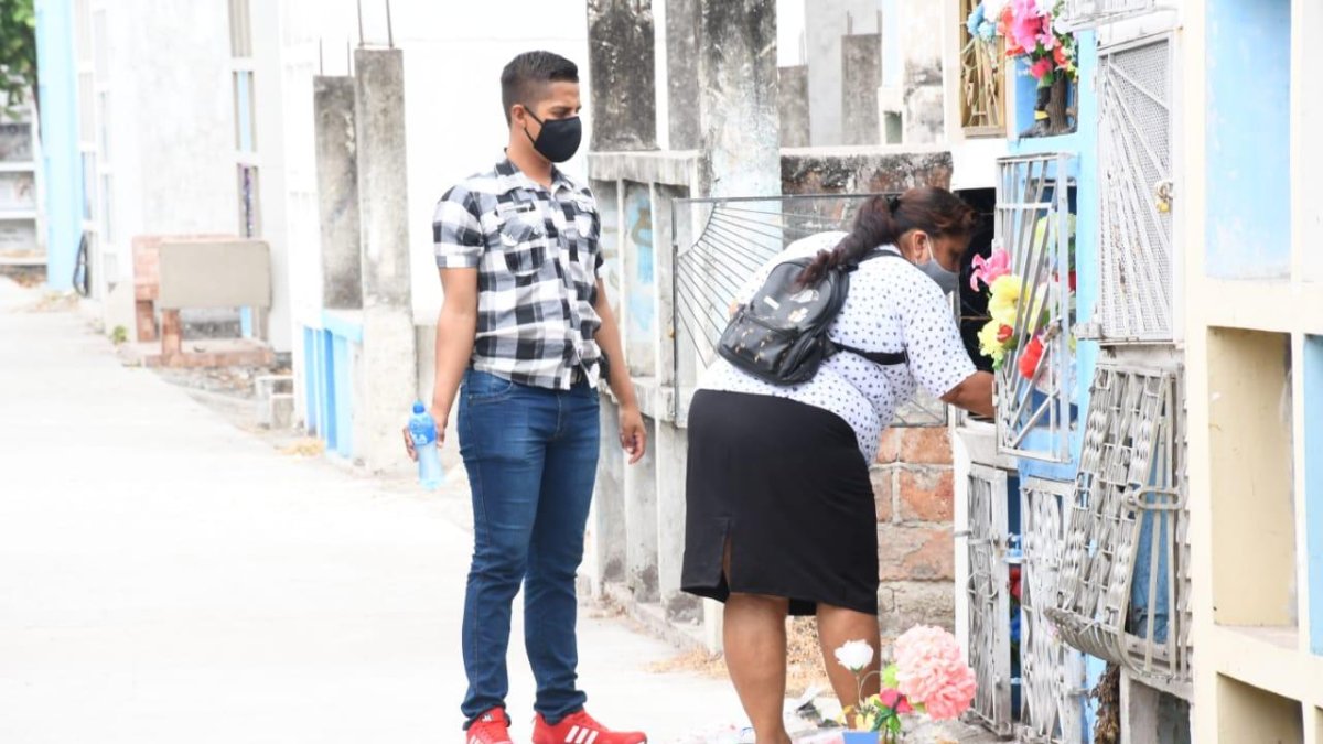 Los cementerios del cantón Samborondón estarán cerrados a las visitas del público.