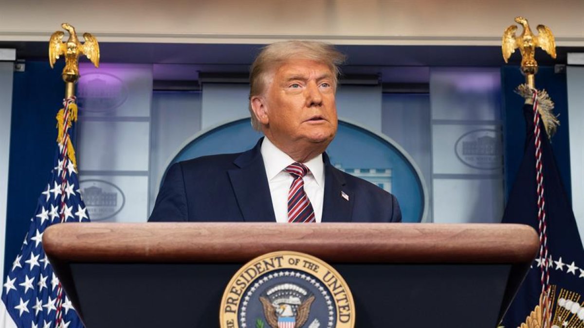 Donald Trump, durante una conferencia de prensa en la que cuestionó, sin dar evidencias ni fundamentos, los resultados parciales de las elecciones en Estados Unidos.