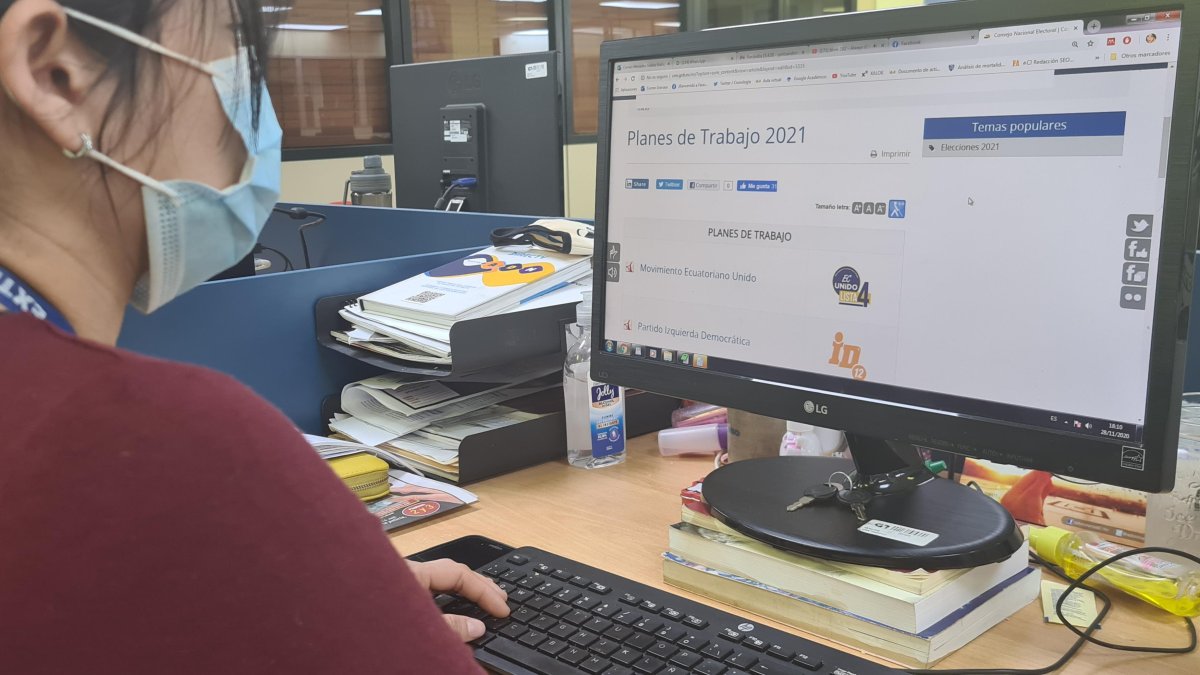 La página del CNE reúne los planes de Gobierno de los aspirantes al sillón de Carondelet que están calificados y en firme.