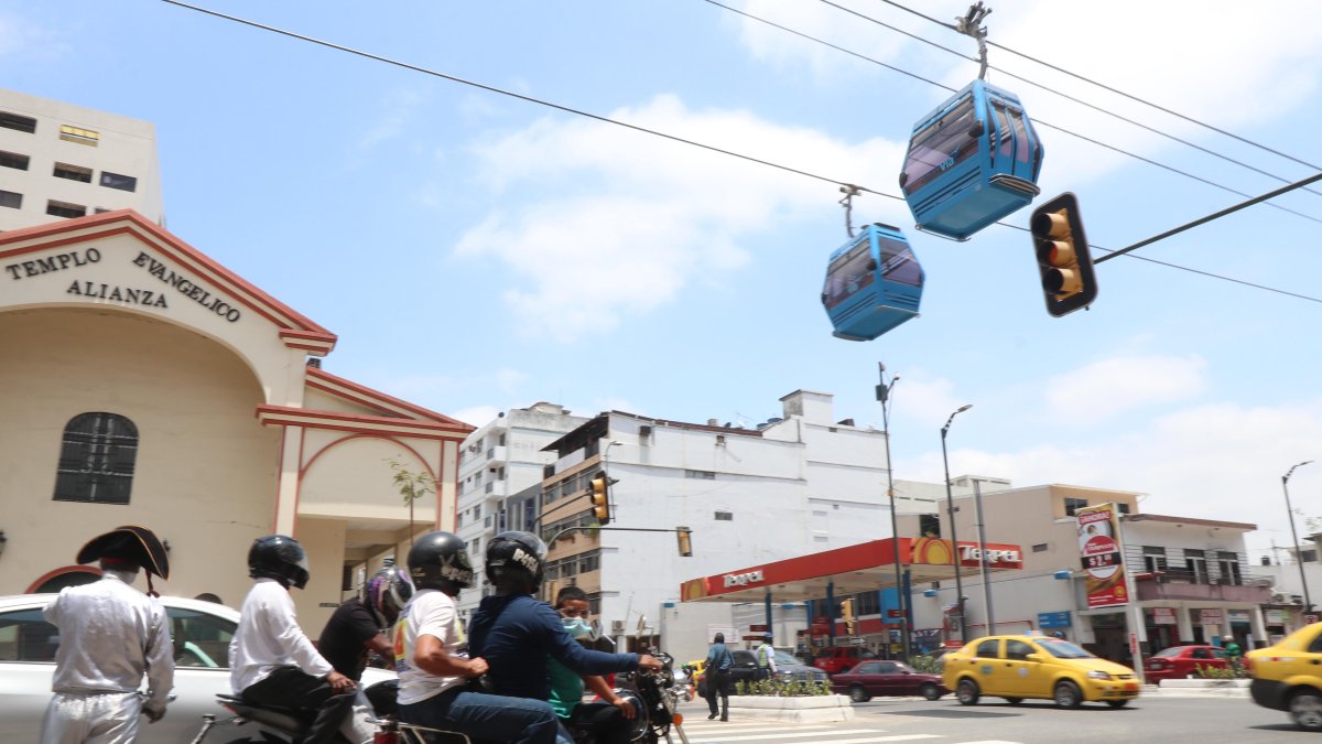 El anuncio de la próxima inauguración de la Aerovía generó intercambio de opiniones entre el gerente de la ATM y el alcalde de Durán. .