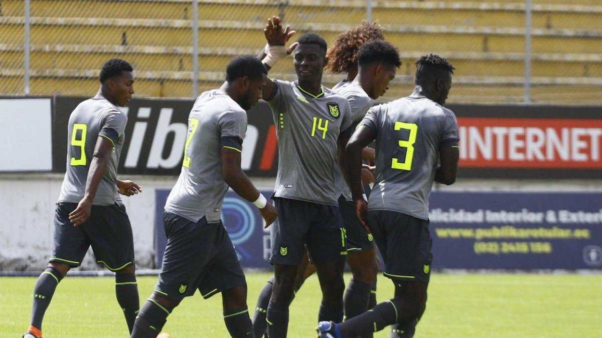 Ecuador ya jugó dos amistosos contra Colombia como preparación para el Sudamericano sub-20.