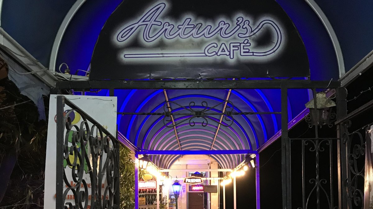 El tradicional Artur's, ubicado en el barrio Las Peñas.