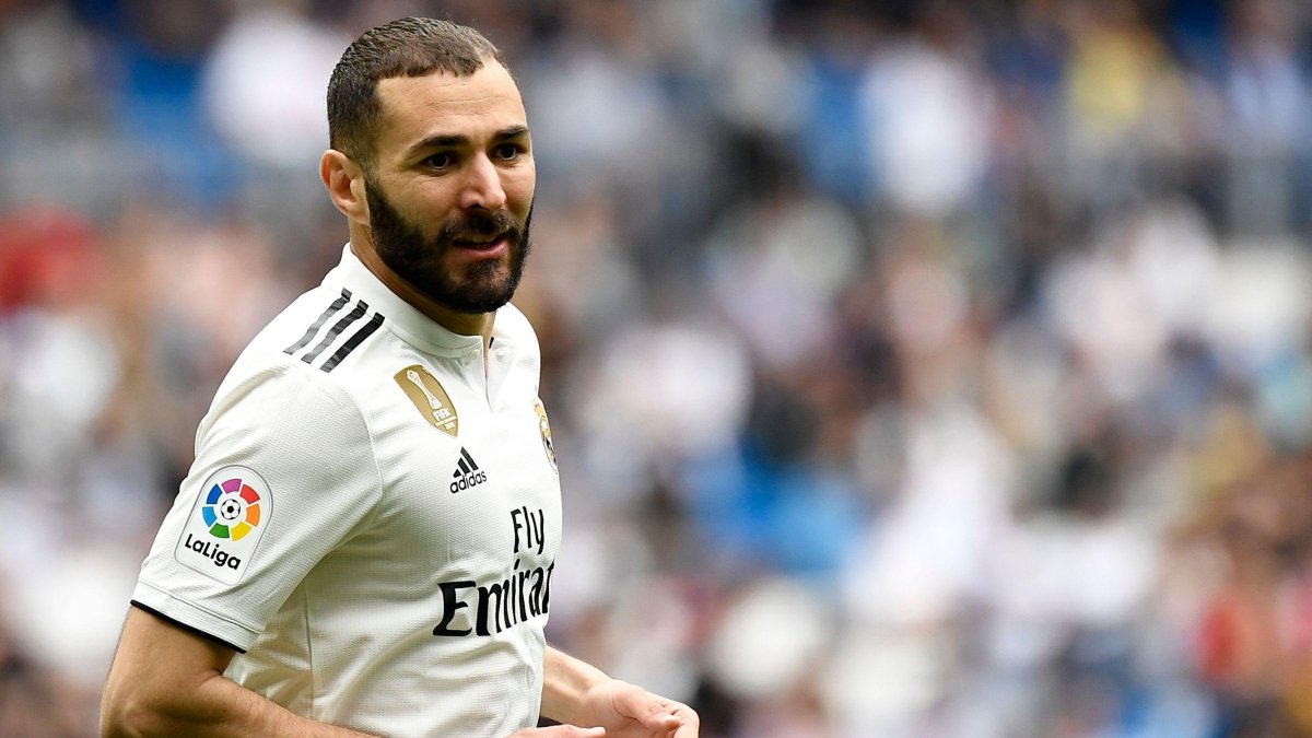 Karim Benzema está metido en un problema legal.