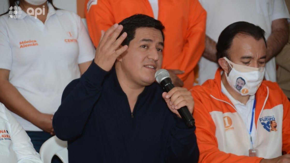 Denuncia. El candidato de Centro Democrático, Andrés Aráuz, difundió una carta cuestionando la organización del debate presidencial.