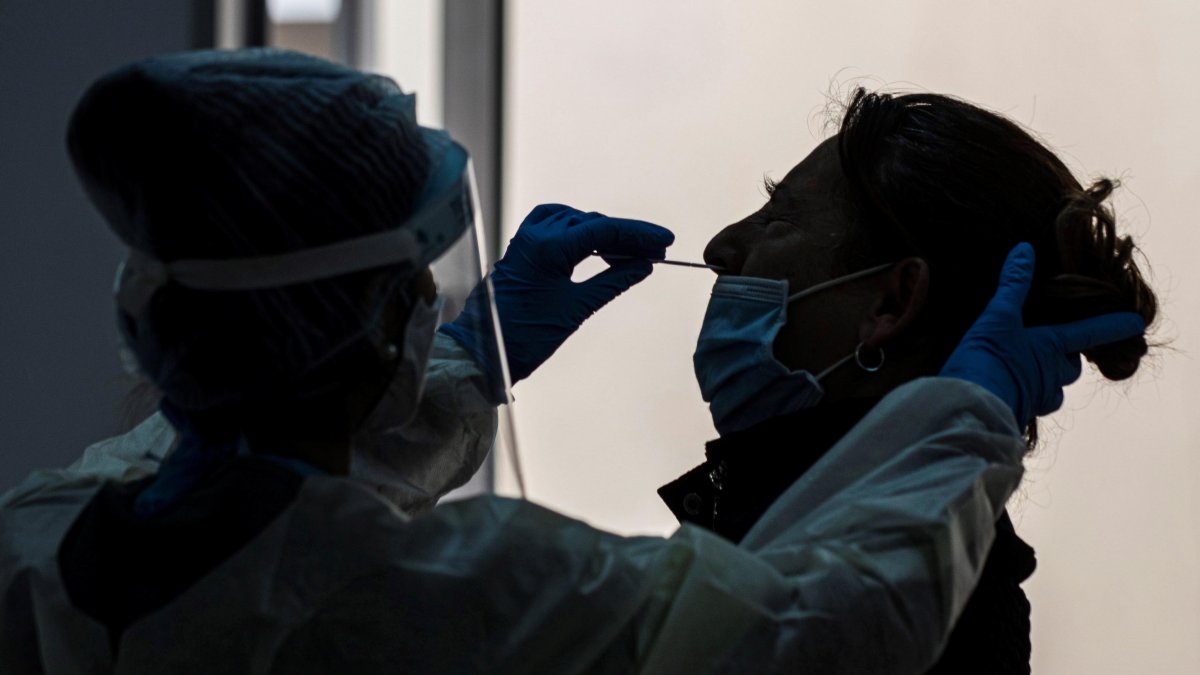 Incertidumbre por la falta de medidas y de ritmo de vacunación homogéneos.