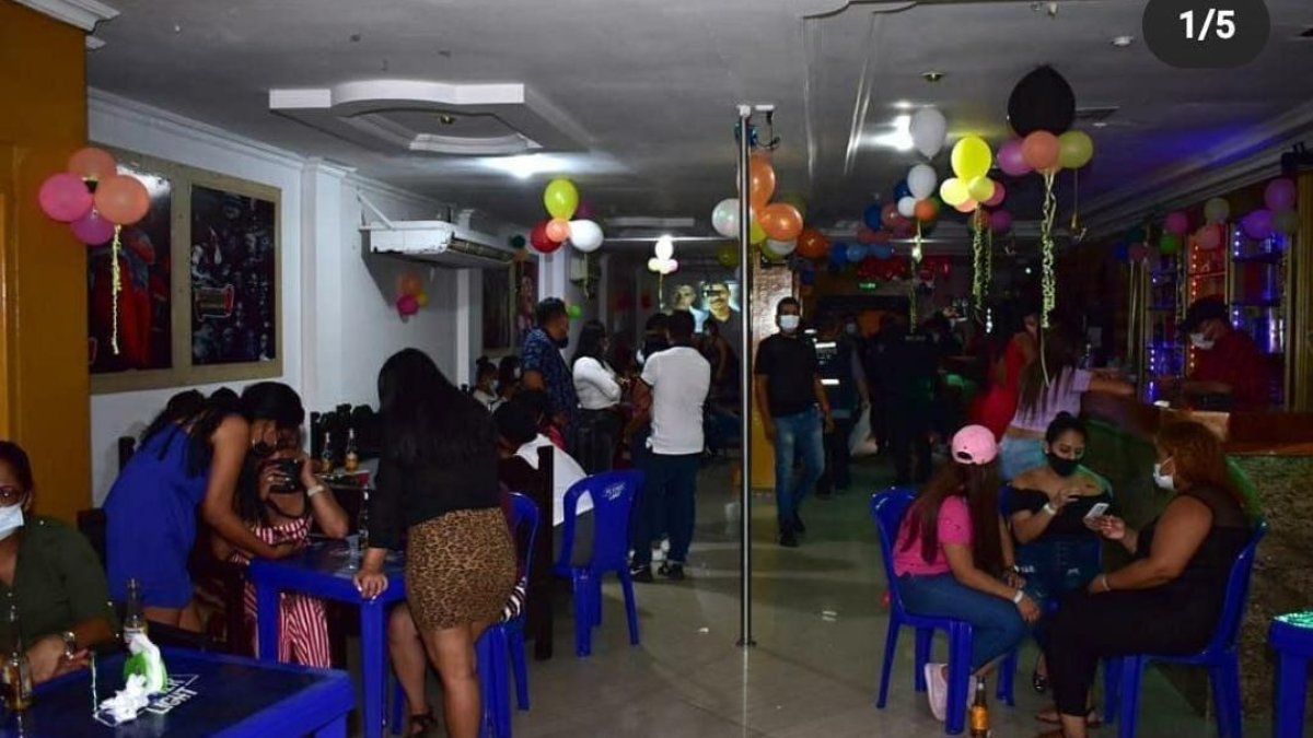 Hecho. Entre los locales clausurados figuran bares y viviendas donde se ejecutaban fiestas