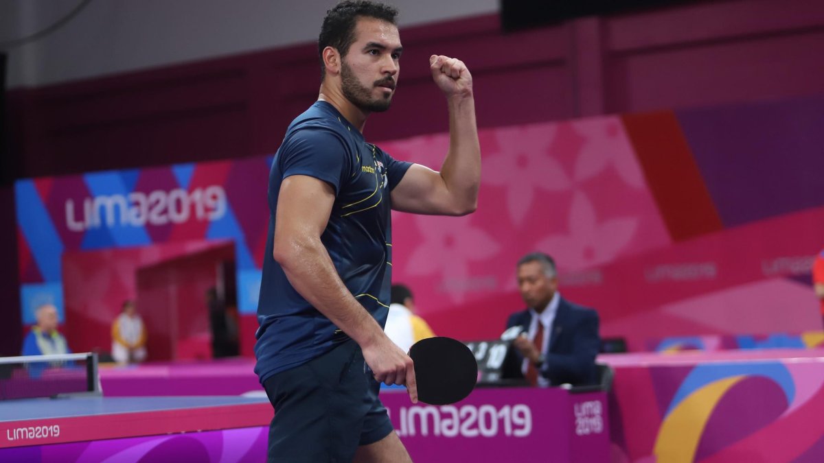 Trayectoria. El guayaquileño tiene más de 20 años dedicados en cuerpo y alma al tenis de mesa. Ha estado en Sudamericanos, Bolivarianos, Panamericanos y Mundiales. Es el único en jugar en la Bundesliga.