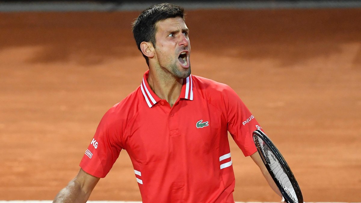 El serbio celebra su paso a la final del Masters 1.000 de Roma.