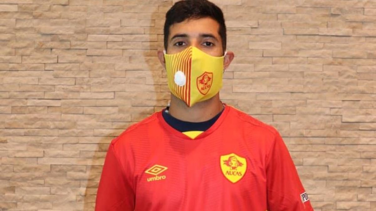 El jugador argentino tratará de darle más fuerza a la ofensiva del conjunto oriental