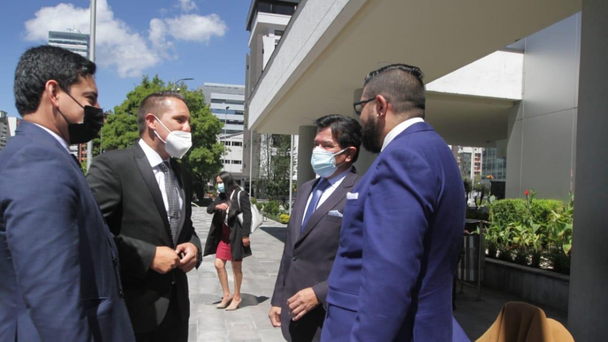 Defensa. Al menos cuatro abogados defienden a Abdalá Bucaram en el caso de delincuencia organizada.