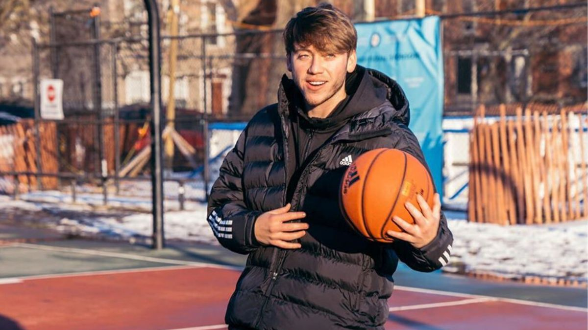 El artista se encuentra en una disputa legal.