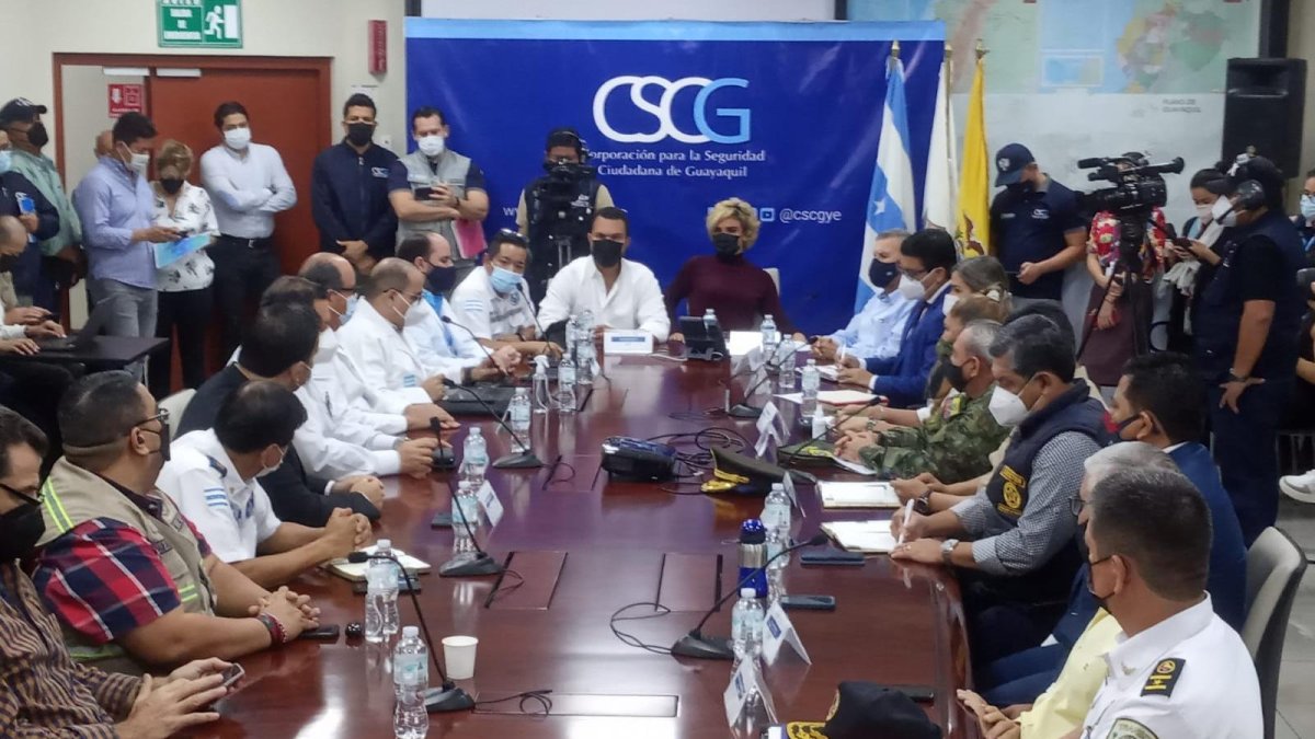 El COE Cantonal se reunió durante la mañana del 14 de julio con el objetivo de informar las decisiones adoptadas.