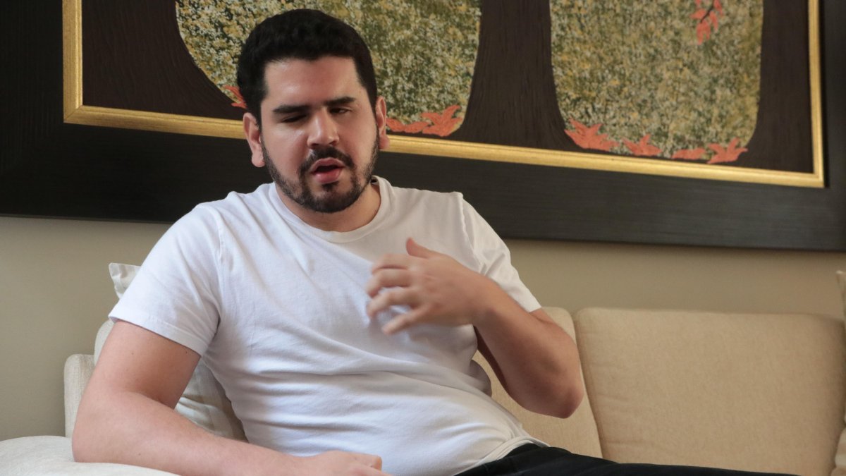 Sebastián Vélez, el joven que motiva desde su propia historia.