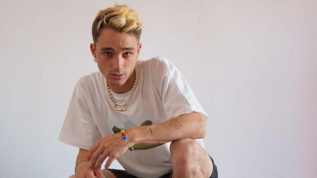 El cantante madrileño está en uno de los mejores momentos de su carrera. El videoclip del tema está dentro de las tendencias musicales de Youtube España.