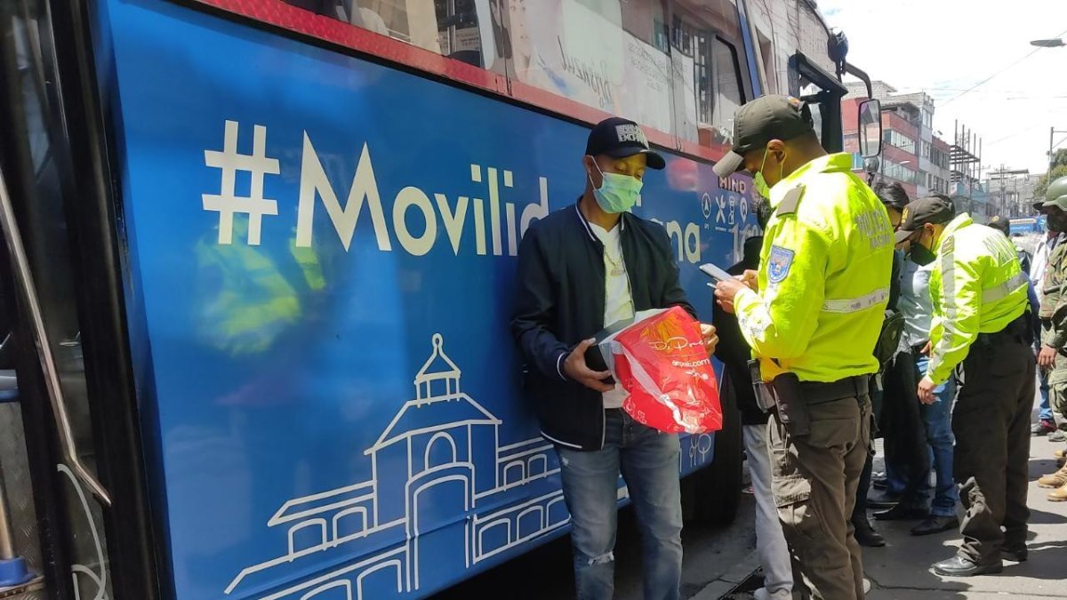 El récord policial se puede consultar en línea.