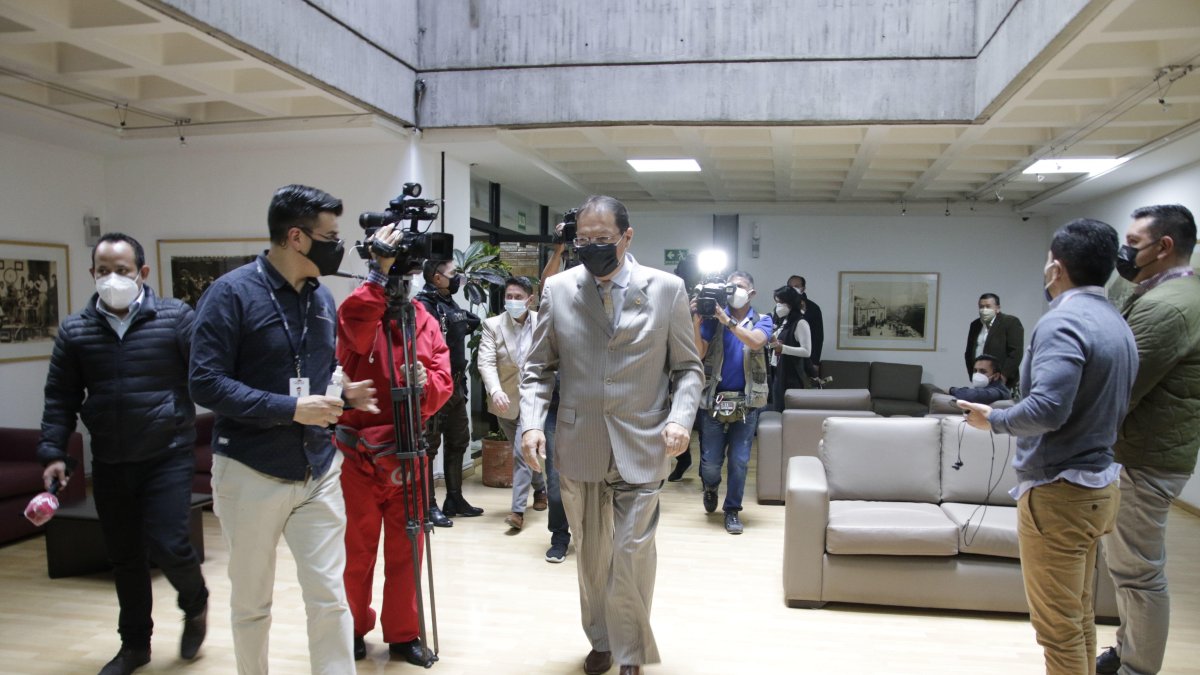 El funcionario hizo el anuncio al poco tiempo de ser reubicado en el puesto principal de la Municipalidad.