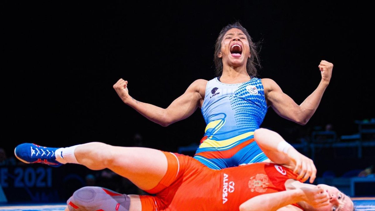La tricolor para la cita ecuménica tuvo que dar el salto de la categoría 59k a los 53 kg..