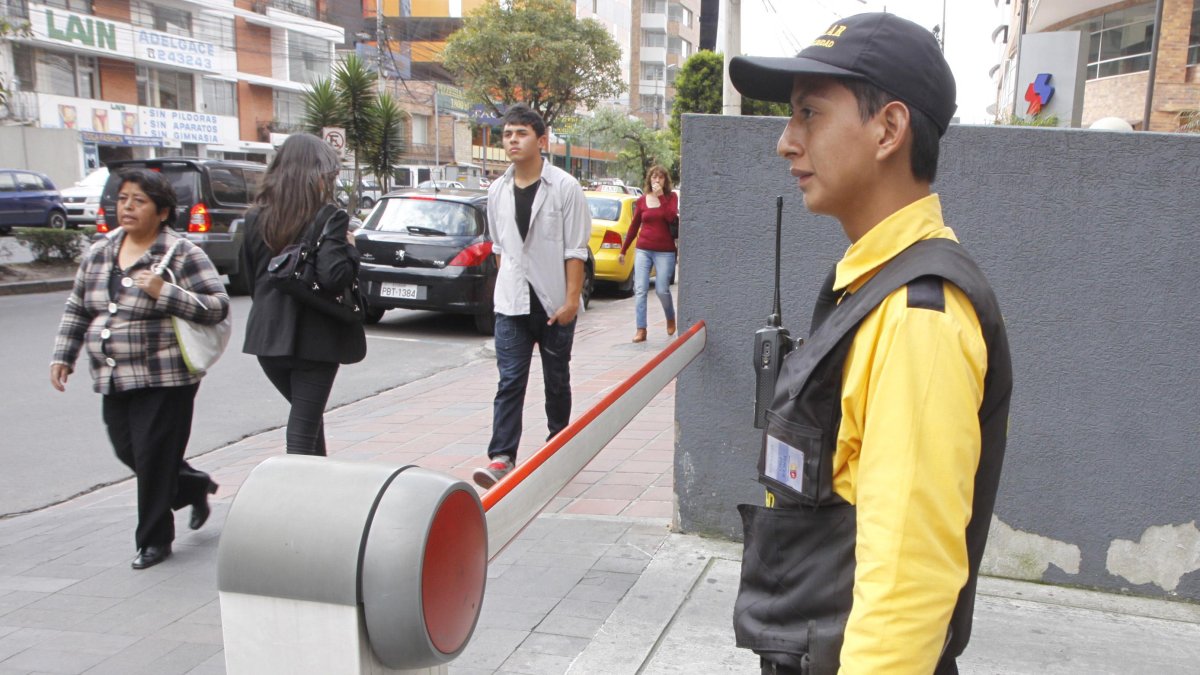 Seguridad. El número de robos en áreas que se consideraban seguras, atañe también a los guardias civiles.