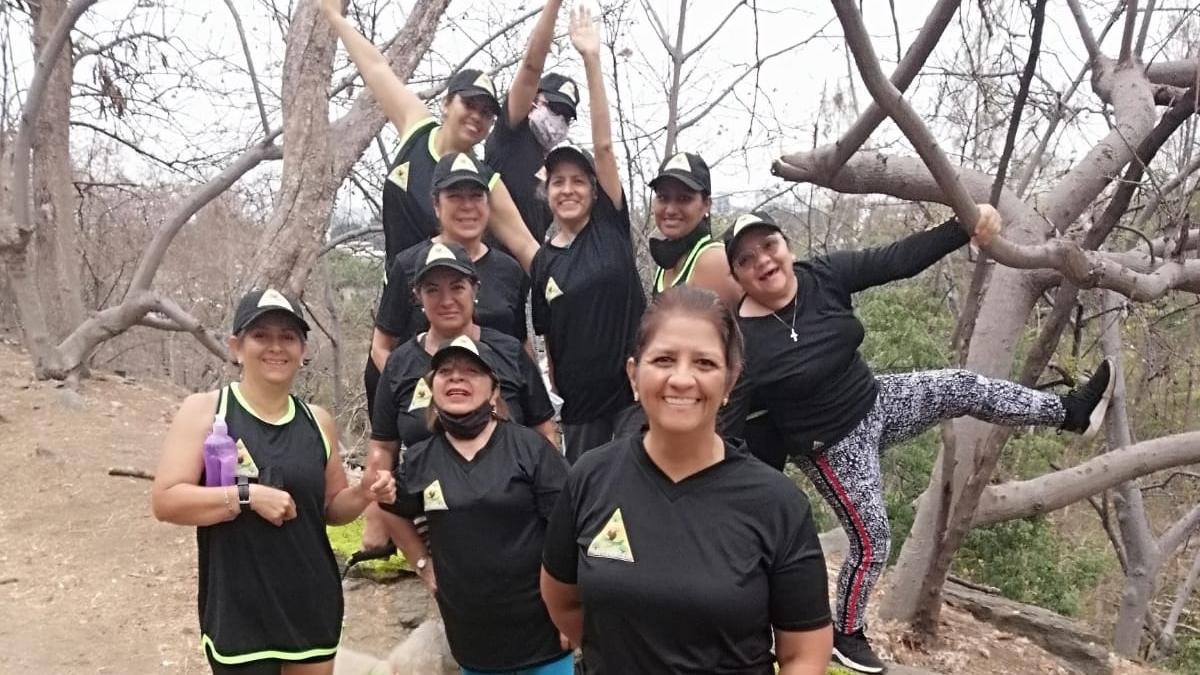 Algunas de las corredoras que hacen deporte en el bosque.