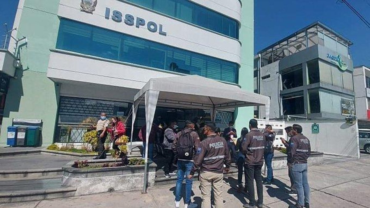 El dinero confiscado de las cuentas será puesto a disposición del Estado del país norteamericano.