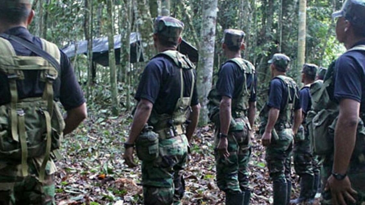 Remanentes del grupo guerrillero Sendero Luminoso, en un lugar no revelado de la selva del Alto Huallaga, sureste de Perú, en 2011.