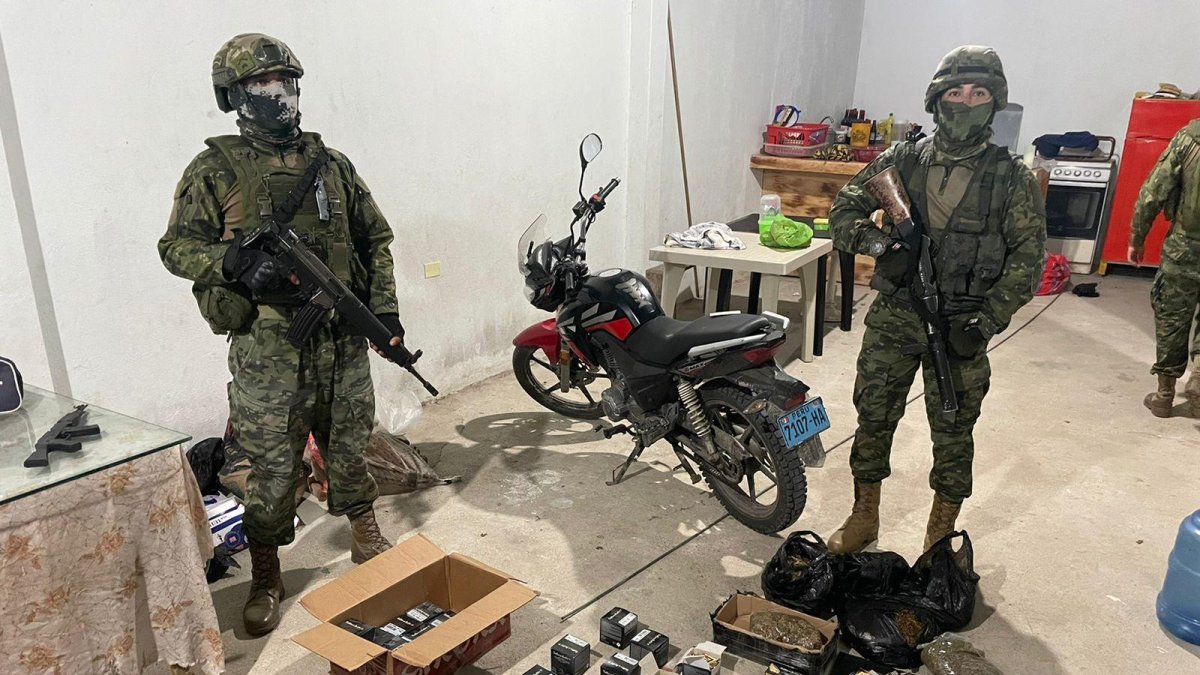 Hallazgo. En Huaquillas se localizaron municiones que estarían destinadas a grupos delincuenciales.