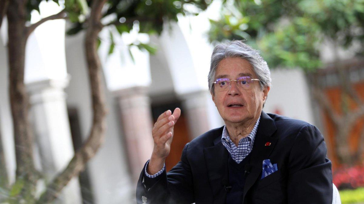 Guillermo Lasso pidió que se mejoren los procesos sin afectar la economía de los ecuatorianos.