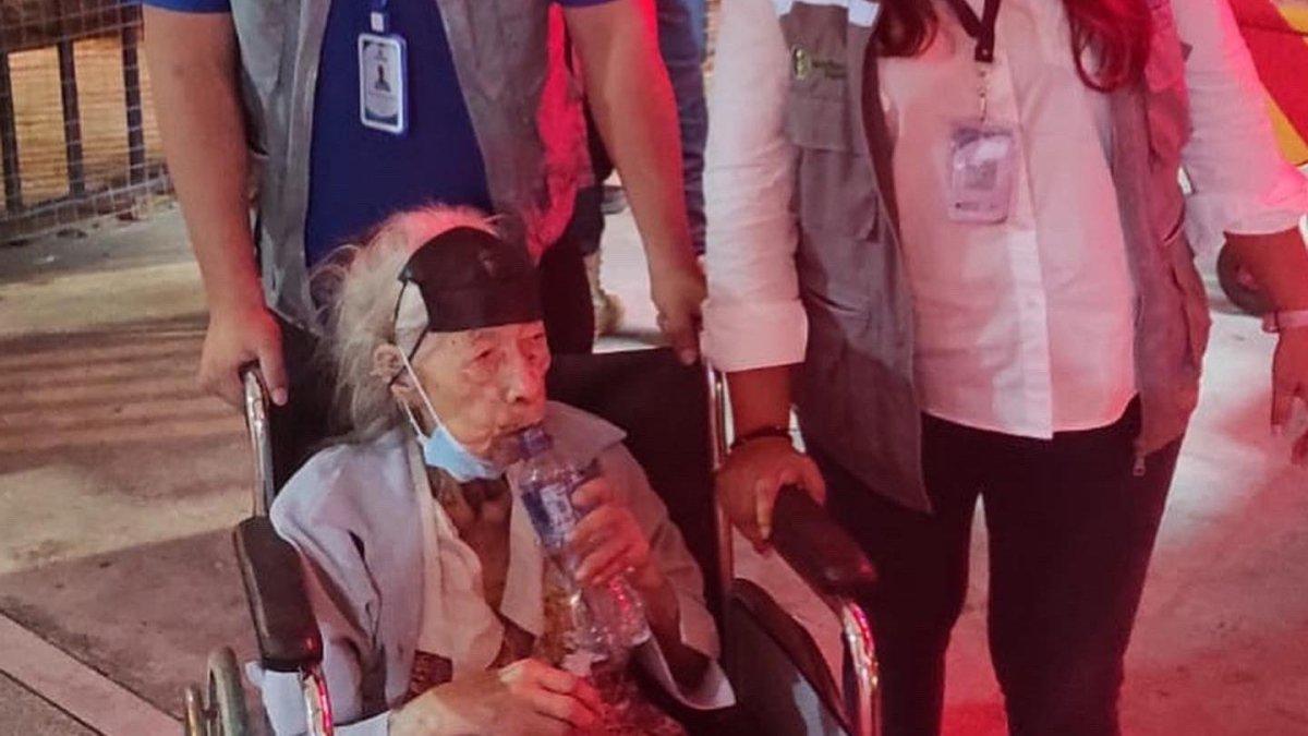 Diagnóstico. Se conoce que ingresó al templo con un hombre y que presentaba edemas en sus piernas. No recordaba su apellido ni dirección domiciliaria, solo su nombre: Luz María.