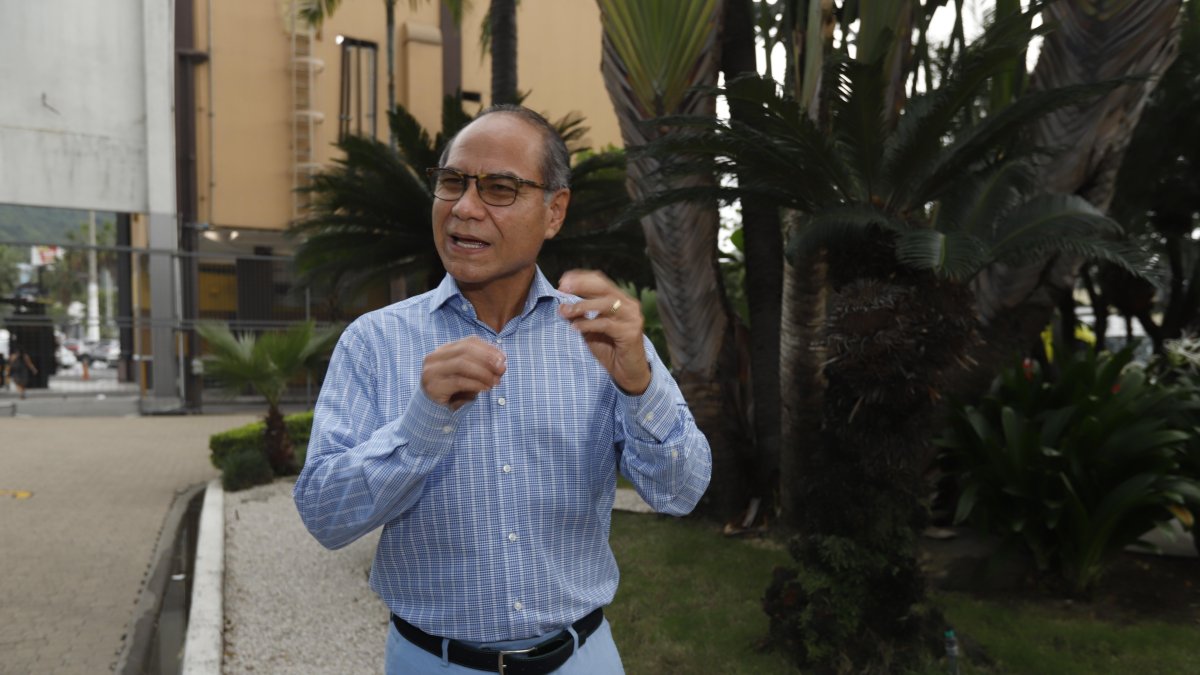 Es el director ejecutivo de Reybanpac, una de las exportadoras de banano más grandes que tiene el país.
