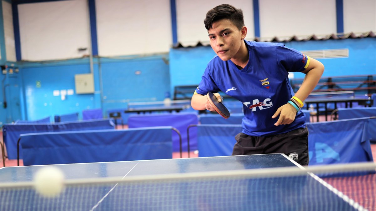 Con 16 años, Diego Piguave será uno de los máximos representantes ecuatorianos en tenis de mesa. Fue bronce en los Juegos Panamericanos Junior.