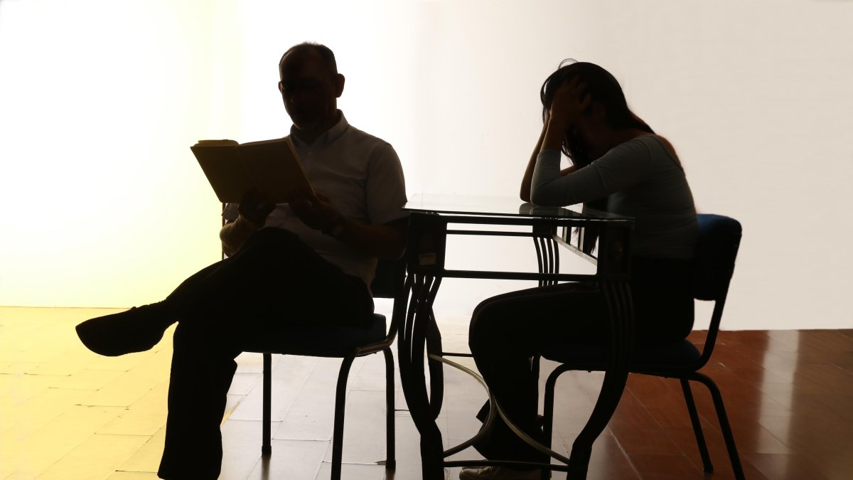 Antecedente. La mayoría de casos de acoso o abuso sexual a mujeres son denunciados incluso años después de cometido el hecho.