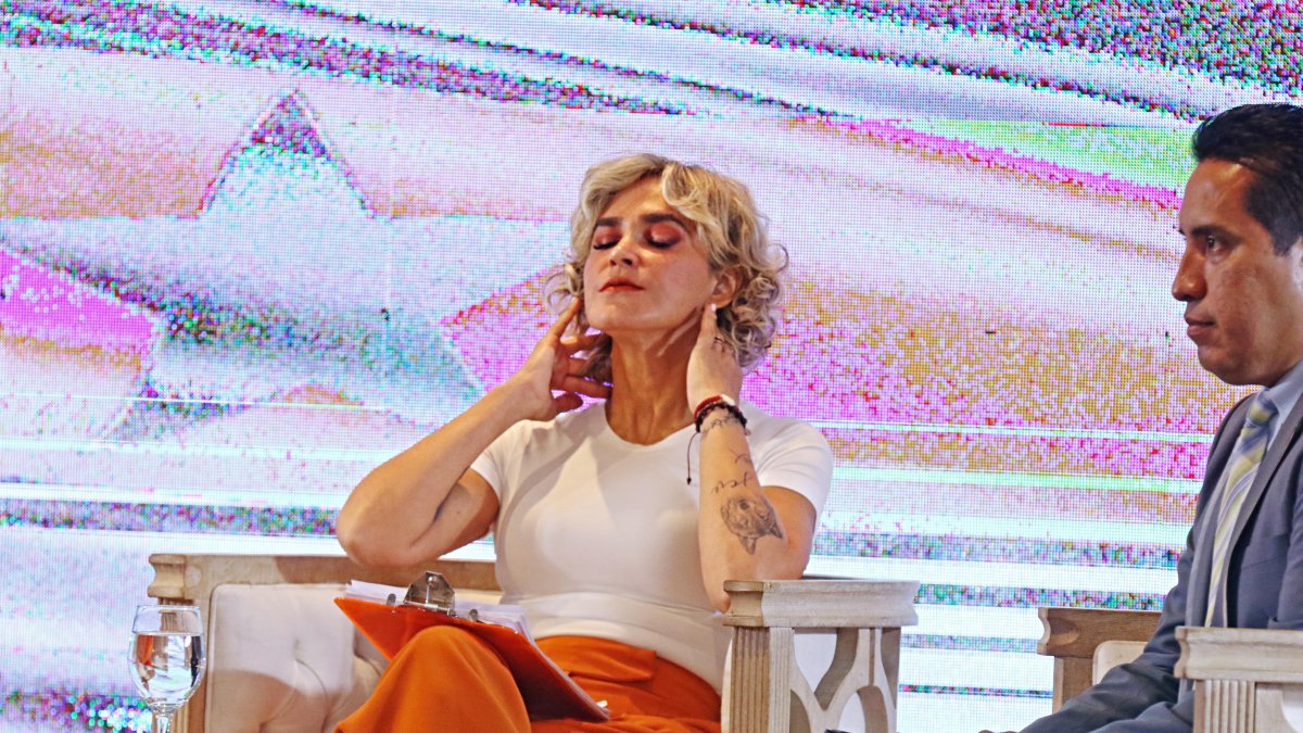 Discurso. Cynthia Viteri durante la rendición de cuentas de sus tres años como alcaldesa de Guayaquil, donde destacó su trabajo en la pandemia.